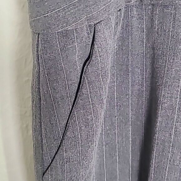 Cato Gray & White Pinstripe Wideleg Pants, Size 16 - Picture 3 of 9